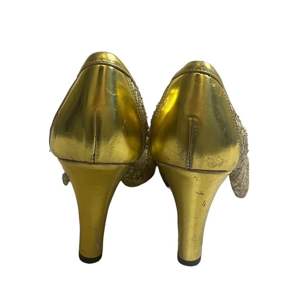 Fendi
Metallic Gold Tone Peep-Toe Pumps Women's Size 9 - Picture 3 of 11